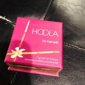BENEFIT COSMETICS Hoola Matte Bronzing Powder